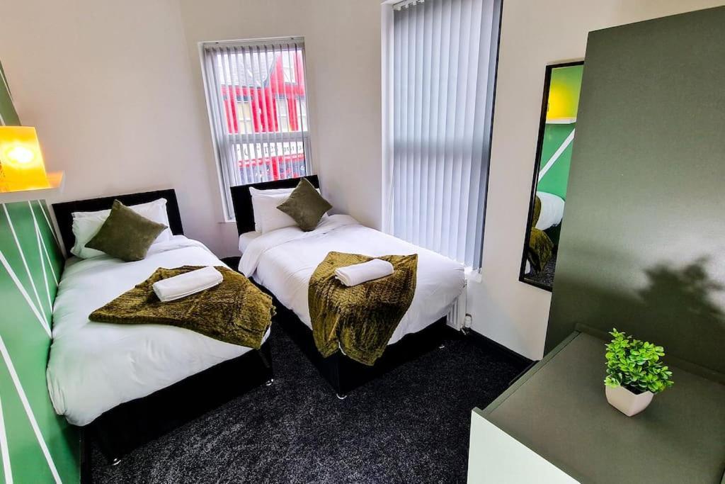 Beautiful Flat On Breck Road Apartamento Liverpool Exterior foto